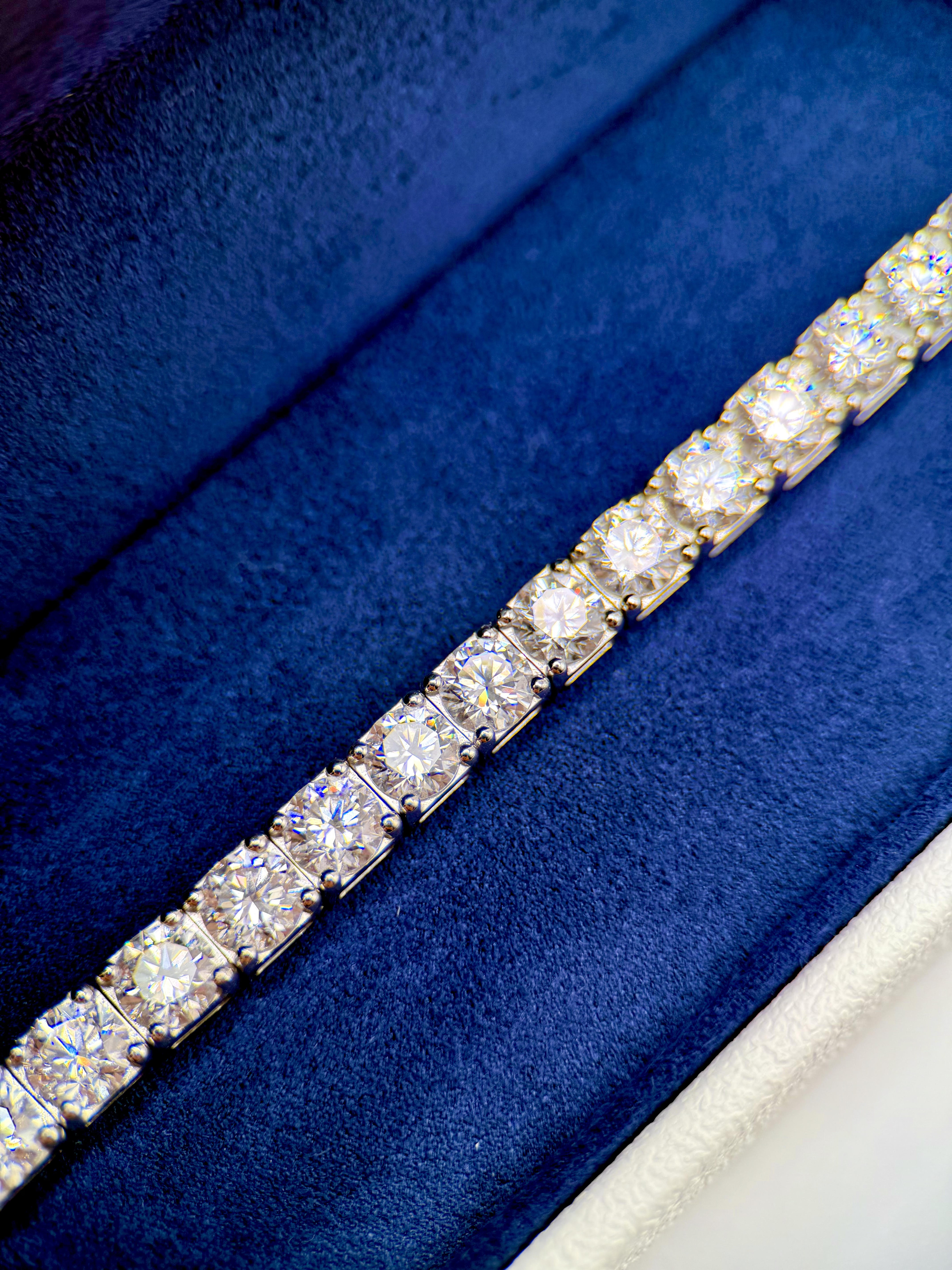 Bracelets from Diamonds by Davalos
