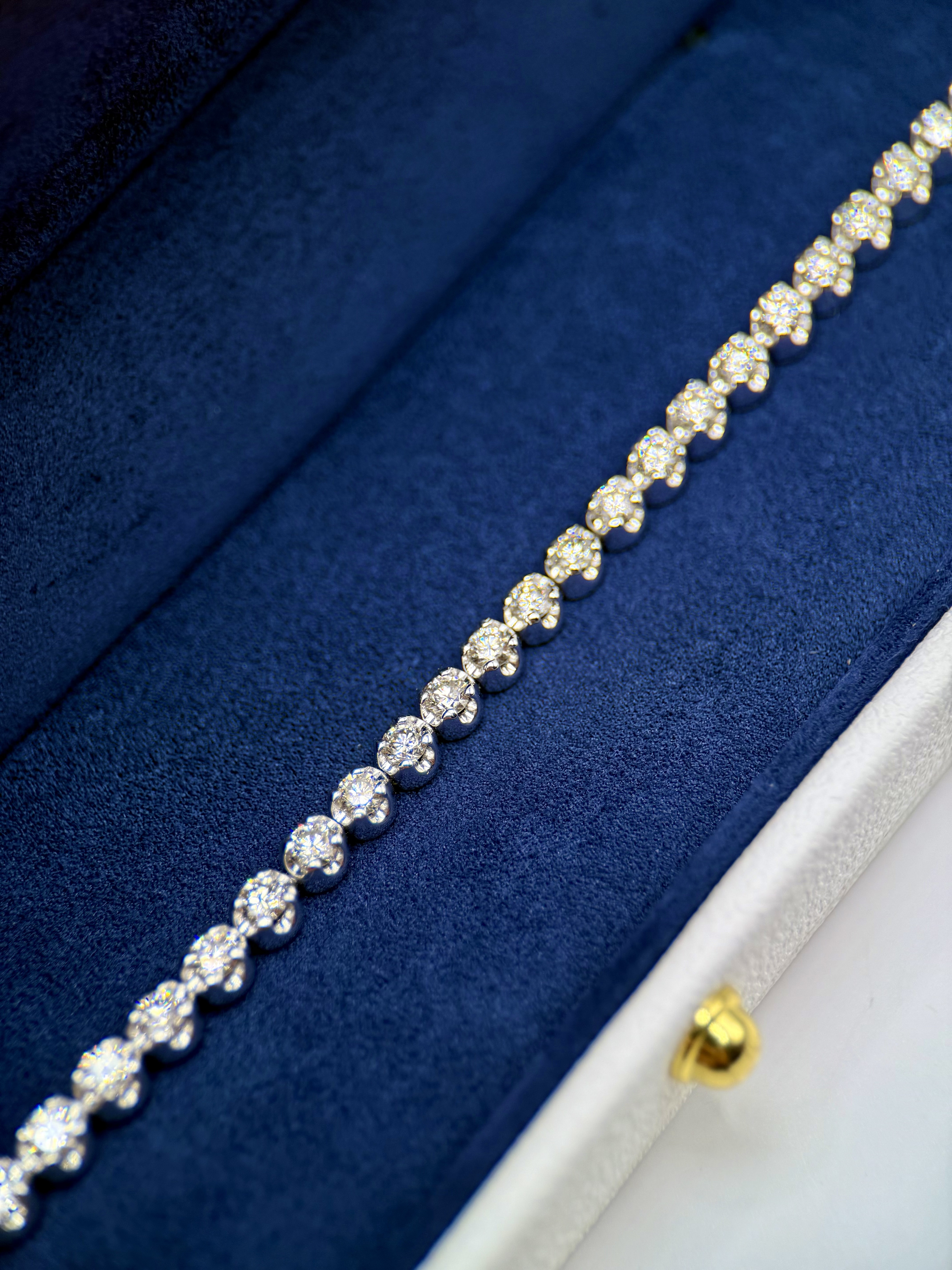 Bracelets from Diamonds by Davalos